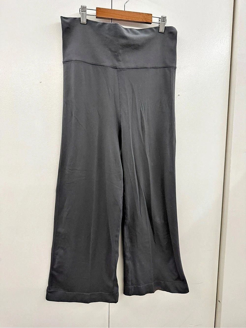 Charcoal Grey Seamless High Waisted Wide Leg Lounge Pants Size M